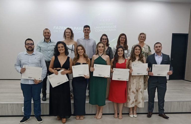 HUST e Unoesc entregam certificados a novos especialistas formados pelo Programa de Residência Médica