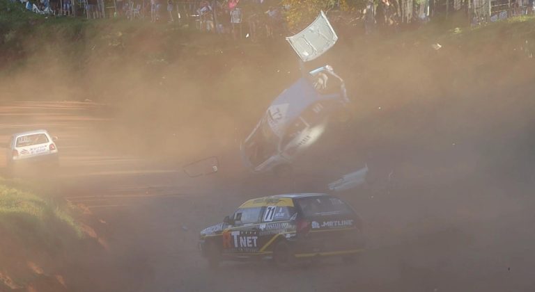 Vídeo! Piloto sai ileso após capotagens em corrida no Autódromo Cavalo de Aço