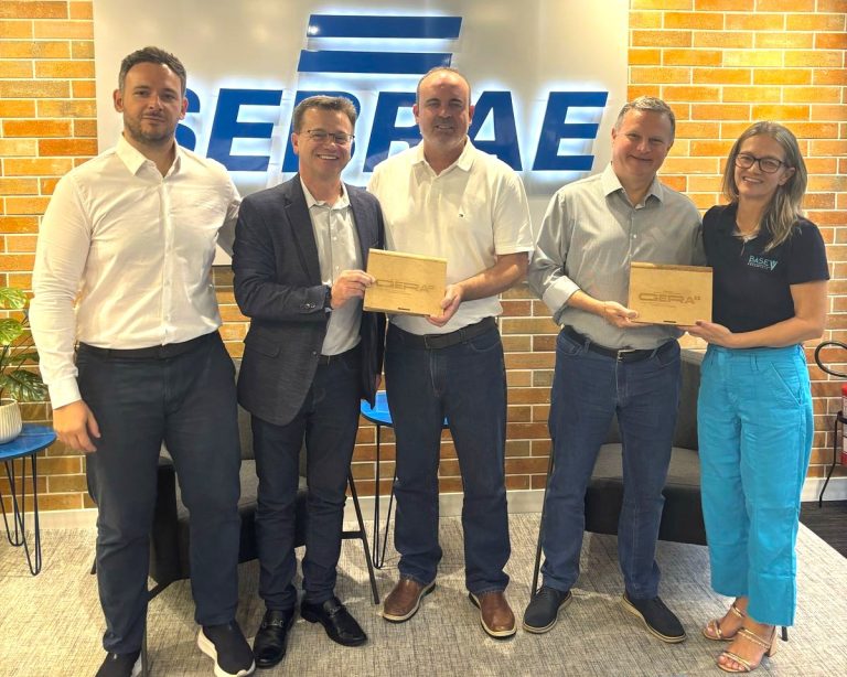 Sebrae/SC reforça parceria com a Feira Gera 2025 e recebe convite oficial para o evento