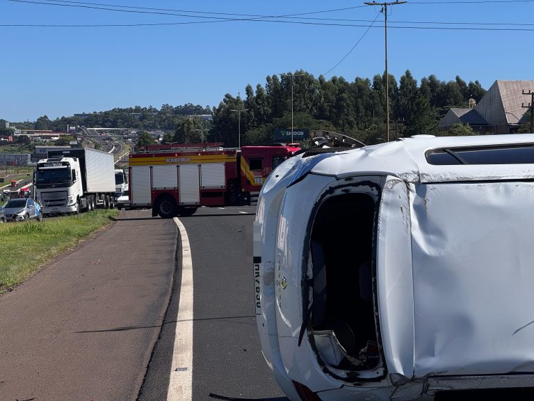 Mulher morre ao ser ejetada de veículo em Chapecó