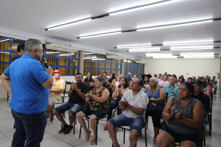 Prefeitura de Chapecó assina contratos para regularização fundiária