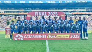 Em jogo marcado por polêmicas e confusão, Avaí conquista o Catarinense 2025 e se torna o maior campeão do estado