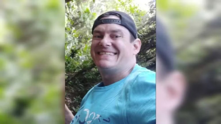 Menina sequestrada pelo pai em SC segue em abrigo após ele ser preso no RJ