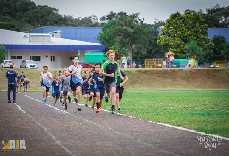 Curso de Educação Física da Unoesc se envolve em eventos com a participação da comunidade