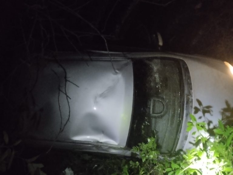 Homem fica ferido após saída de pista na SC-120, em Curitibanos