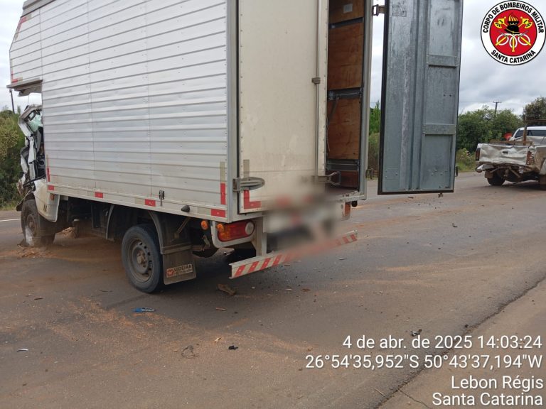 Motorista morre após grave acidente com três veículos na SC-350 em Lebon Régis