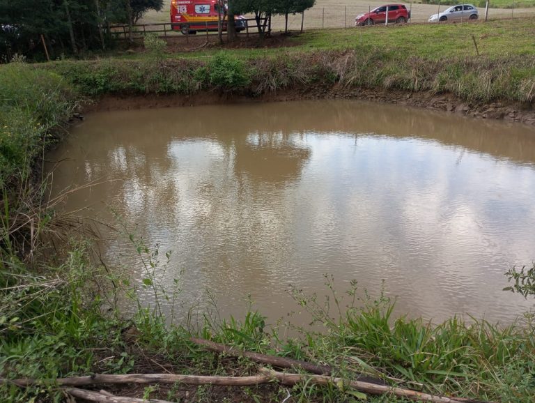 Idoso morre afogado em açude no Oeste de SC