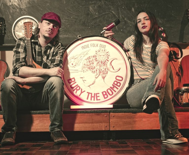 Bury the Bombo – O Bumbo Enterrado, a Música Ganhando Vida