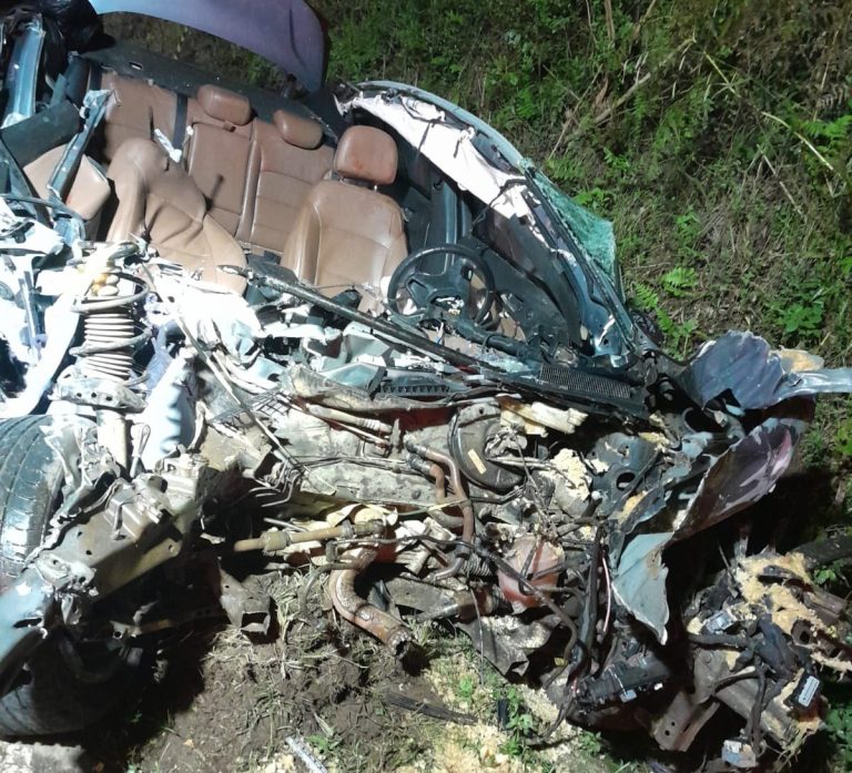 Violenta colisão termina com uma morte em Salto Veloso