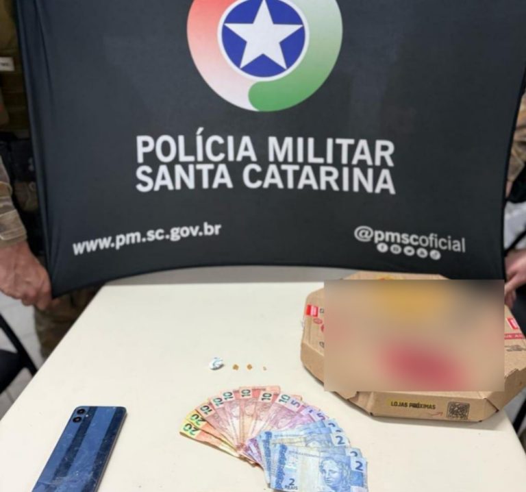 Mulher é presa por tráfico de drogas após troca de pizza por entorpecentes em Herval d’Oeste