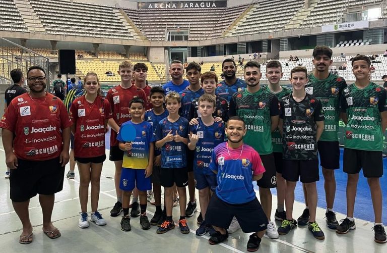 Mesa-tenistas de Joaçaba conquistam mais de dez medalhas estaduais
