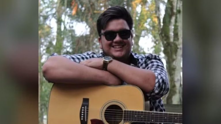 Cantor sertanejo de 23 anos morre após grave acidente no Meio-Oeste