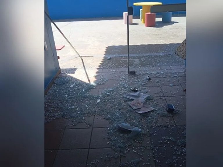 Adolescente que teria invadido escola, ameaçando de morte a diretora, será internado provisoriamente