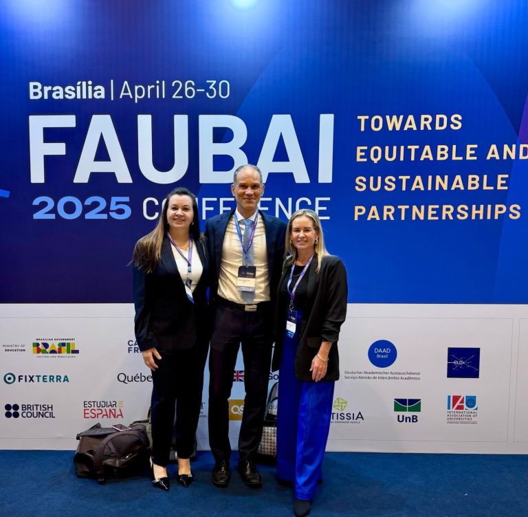 Coordenadora geral de Relações Internacionais da Unoesc integra a diretoria nacional do Faubai