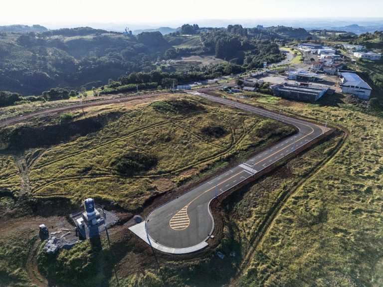 Primeiro loteamento industrial do Meio-Oeste catarinense tem 100% das obras concluídas