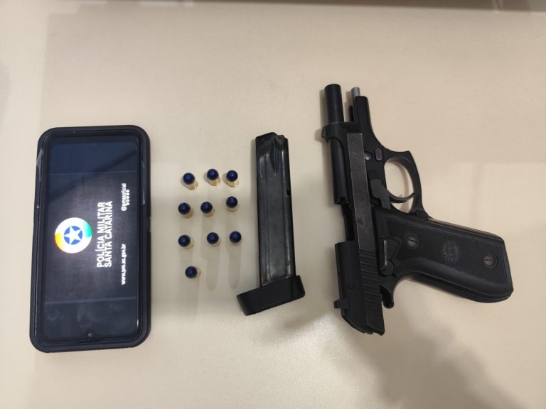 Troca de tiros mobiliza PM em Videira; dois homens são presos com arma de fogo