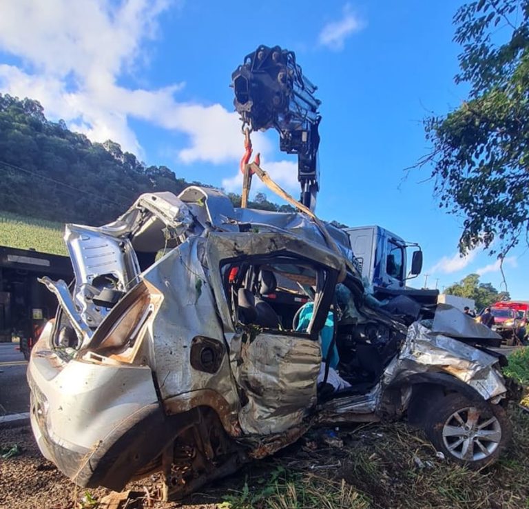 Casal do Oeste morre em grave acidente de trânsito no Paraná