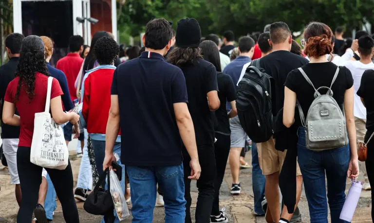 Inscrições para o Enem 2025 terminam nesta sexta-feira