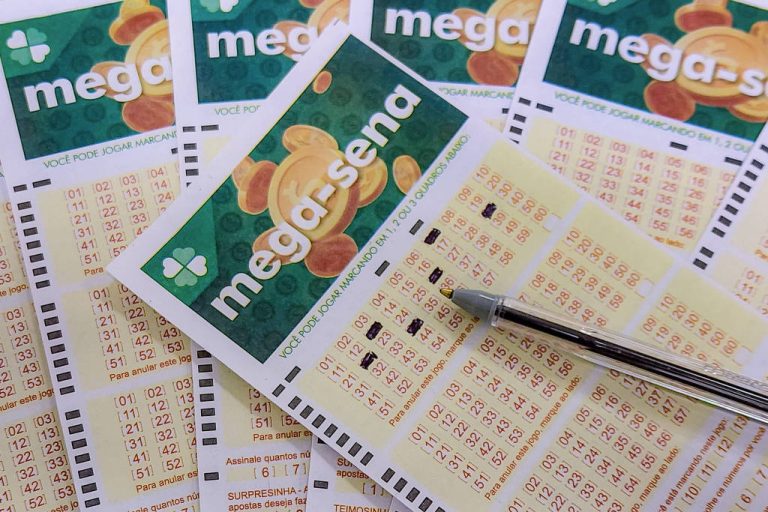 Mega-Sena sorteia prêmio de R$ 38 milhões neste sábado; veja como apostar
