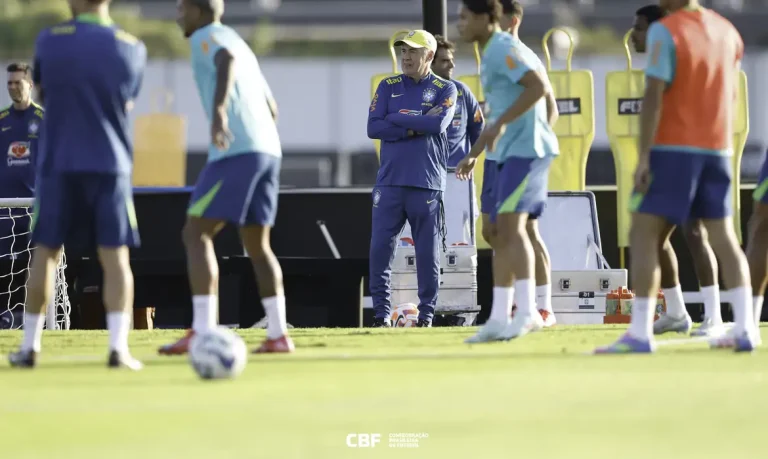 Brasil faz último treino no Equador e está pronto para estreia de Ancelotti nas Eliminatórias