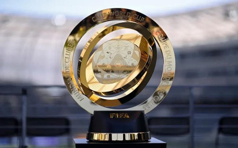 Super Mundial de Clubes tem domingo recheado de grandes jogos e estreia de brasileiros