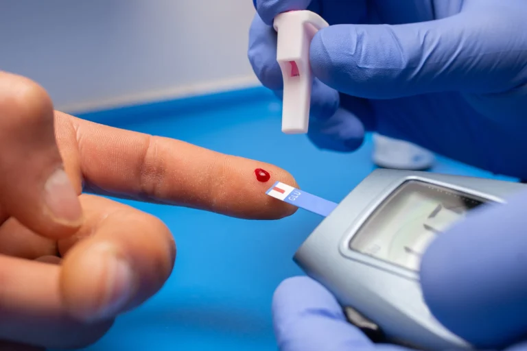 Novo tratamento com células-tronco pode dispensar uso de insulina em pacientes com diabetes tipo 1
