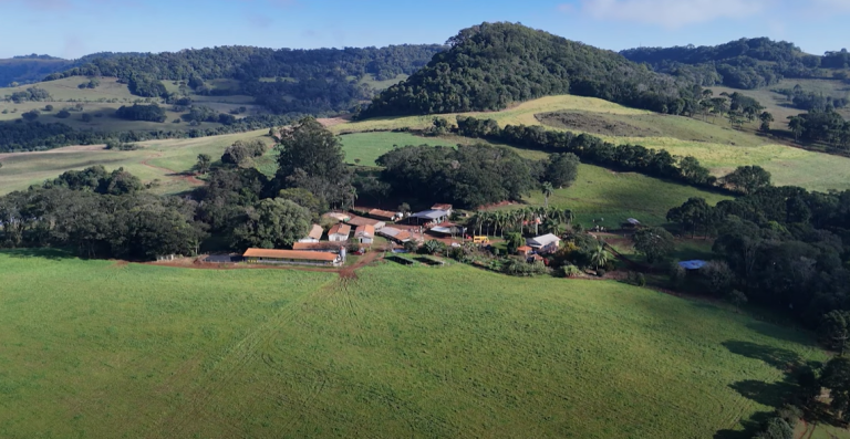 Vídeo! Conheça os encantos da rota “Trilhos e Trilhas” no interior de Herval d’Oeste