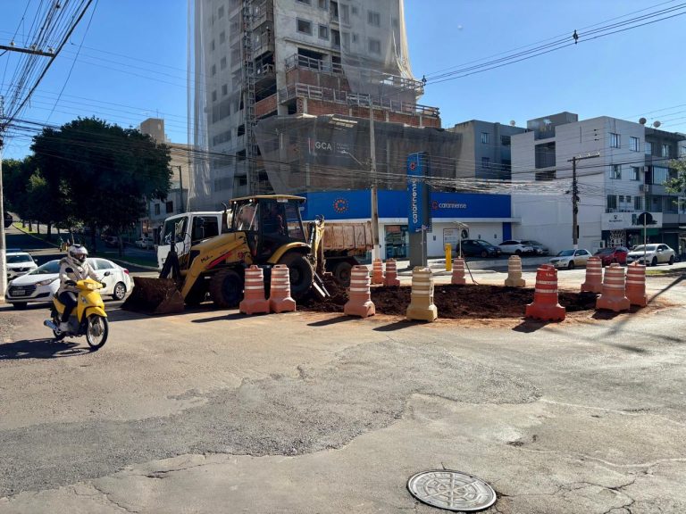 Prefeitura de Chapecó investe na revitalização de rotatórias para melhorar mobilidade urbana