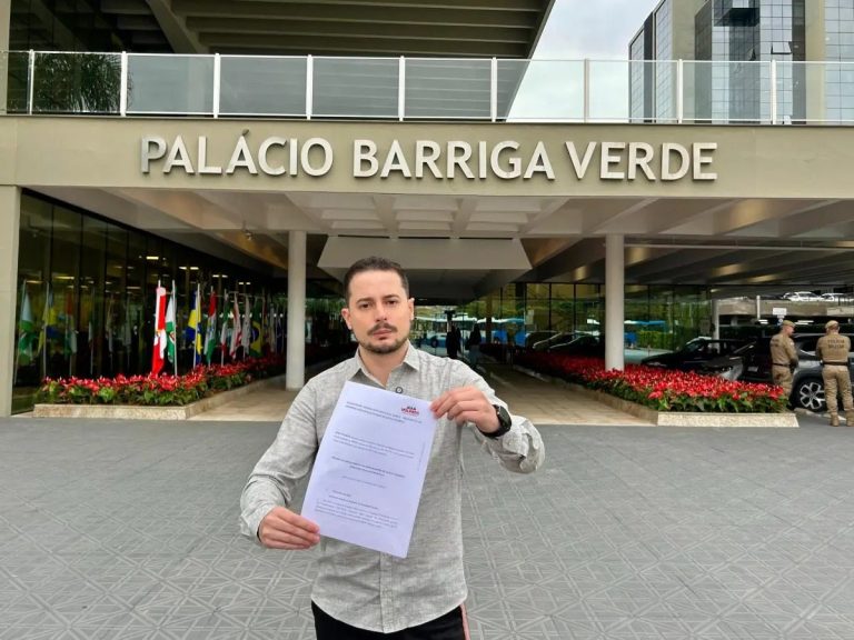 Vereador protocola pedido de impeachment contra Jorginho Mello