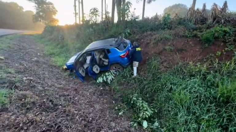 PRF apreende mais de 100 kg de drogas após perseguição no Oeste