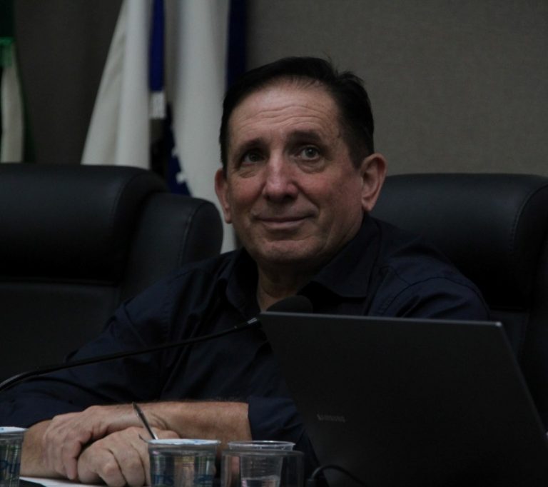 Almir Pastori sugere a atualização do Plano de Cargos dos servidores públicos de Joaçaba