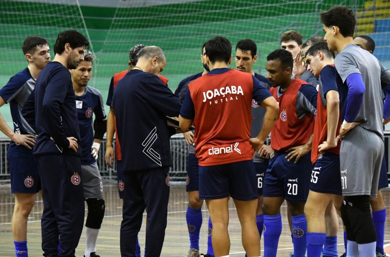 Joaçaba Futsal enfrenta o Joinville nesta segunda pela Liga Nacional