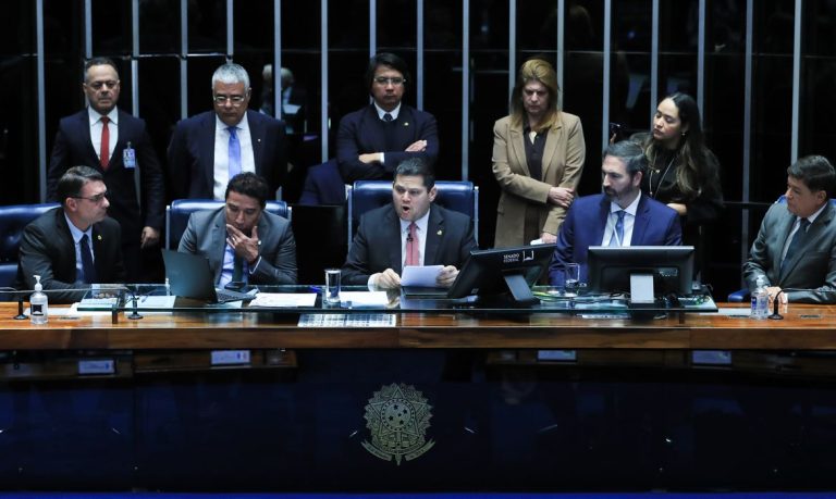Senado aprova aumento de deputados federais, e Santa Catarina ganhará mais quatro vagas