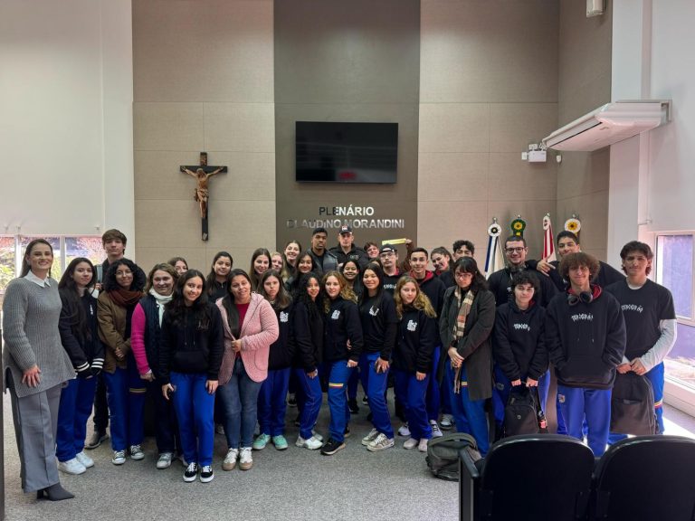 Vereadora apresenta indicação para mais serviço de segurança nas escolas e creches de Joaçaba