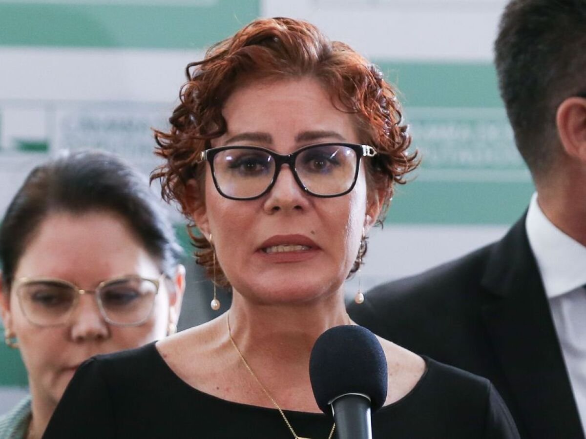 Deputada Carla Zambelli é presa na Itália, diz Ministério da Justiça