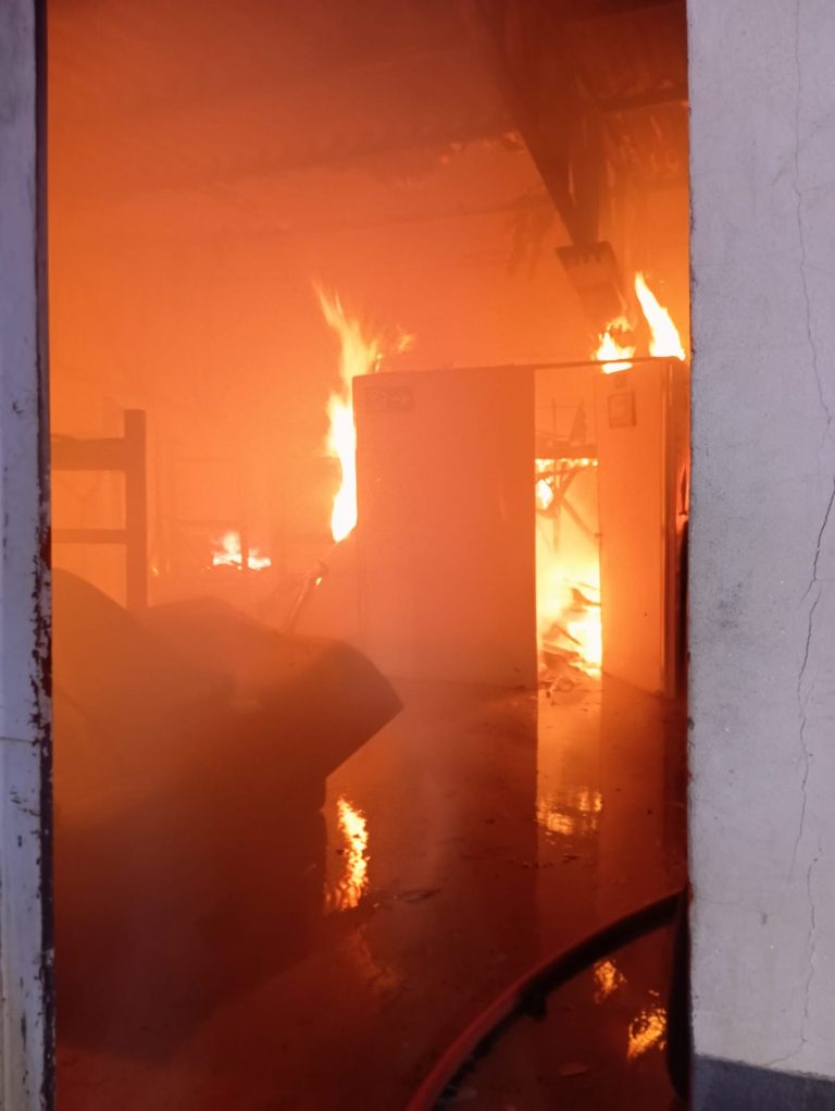 Incêndio atinge alojamento de trabalhadores em São José do Cedro; ninguém ficou ferido