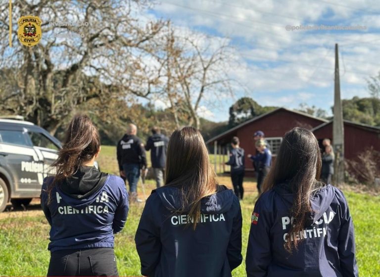 Polícia Civil realiza reconstituição de crime que terminou com a morte de irmãs em Campos Novos
