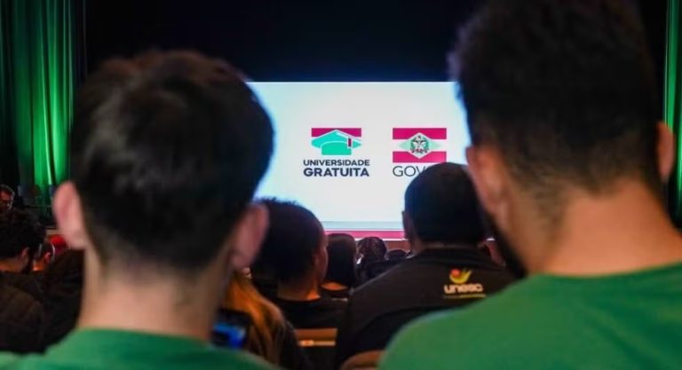 Universidade Gratuita completa dois anos com mais de 50 mil beneficiados e foco no combate a fraudes