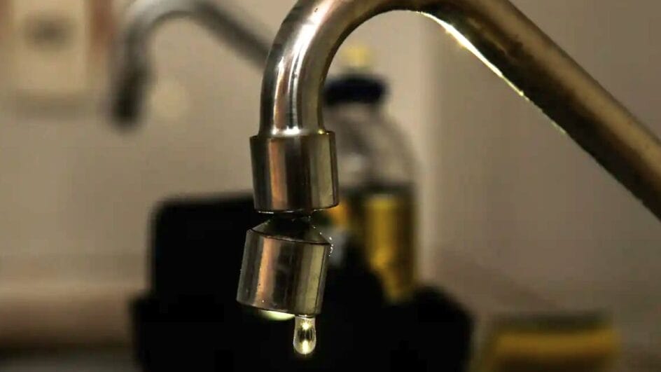 Pouca chuva causa seca e deixa municípios em alerta para economia de água em SC