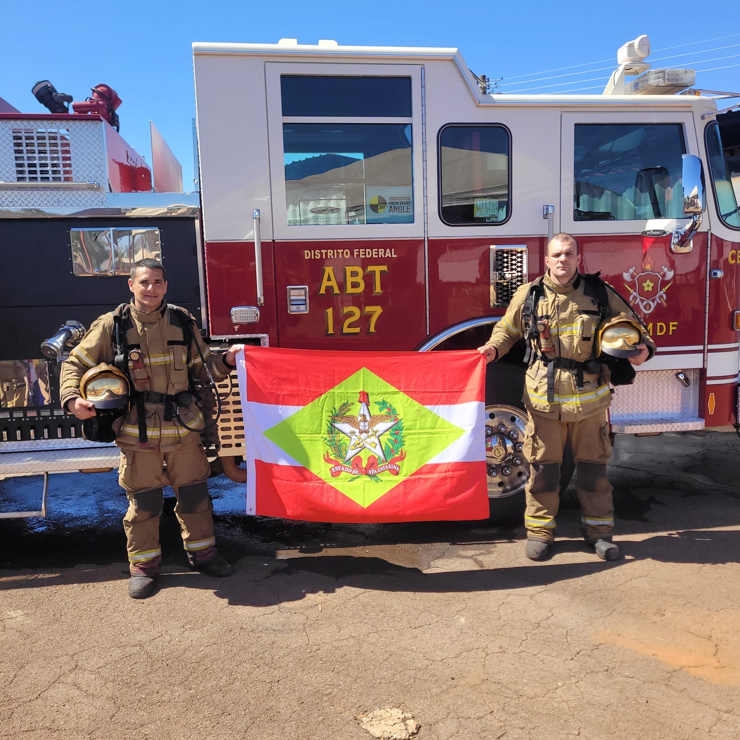 Bombeiros de Joaçaba e Catanduvas participam de curso de alto nível em Brasília