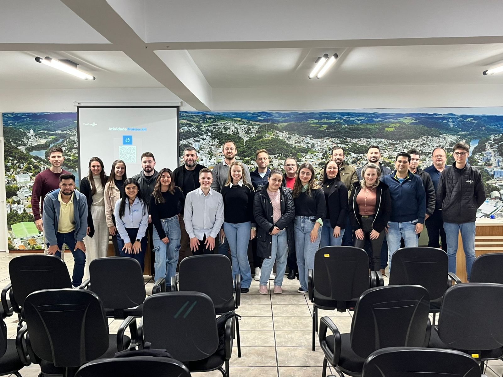 CDL de Herval d’Oeste e Sebrae/SC promovem ciclo de oficinas práticas para lojistas e empreendedores