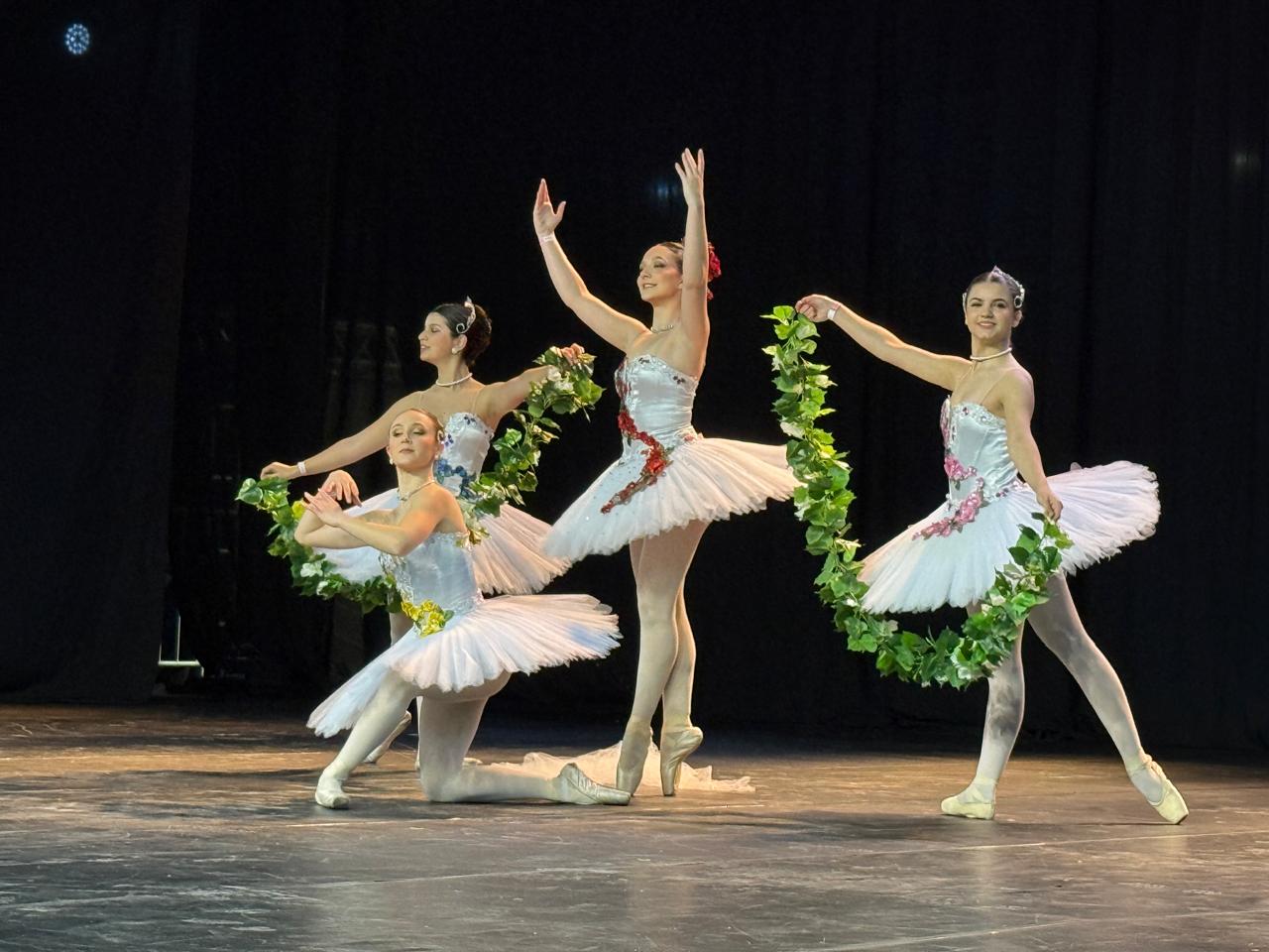 Dance Joaçaba movimenta a cidade com mais de 500 bailarinos na noite de estreia