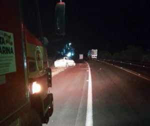 Homem fica preso às ferragens em acidente na BR-153, em Água Doce