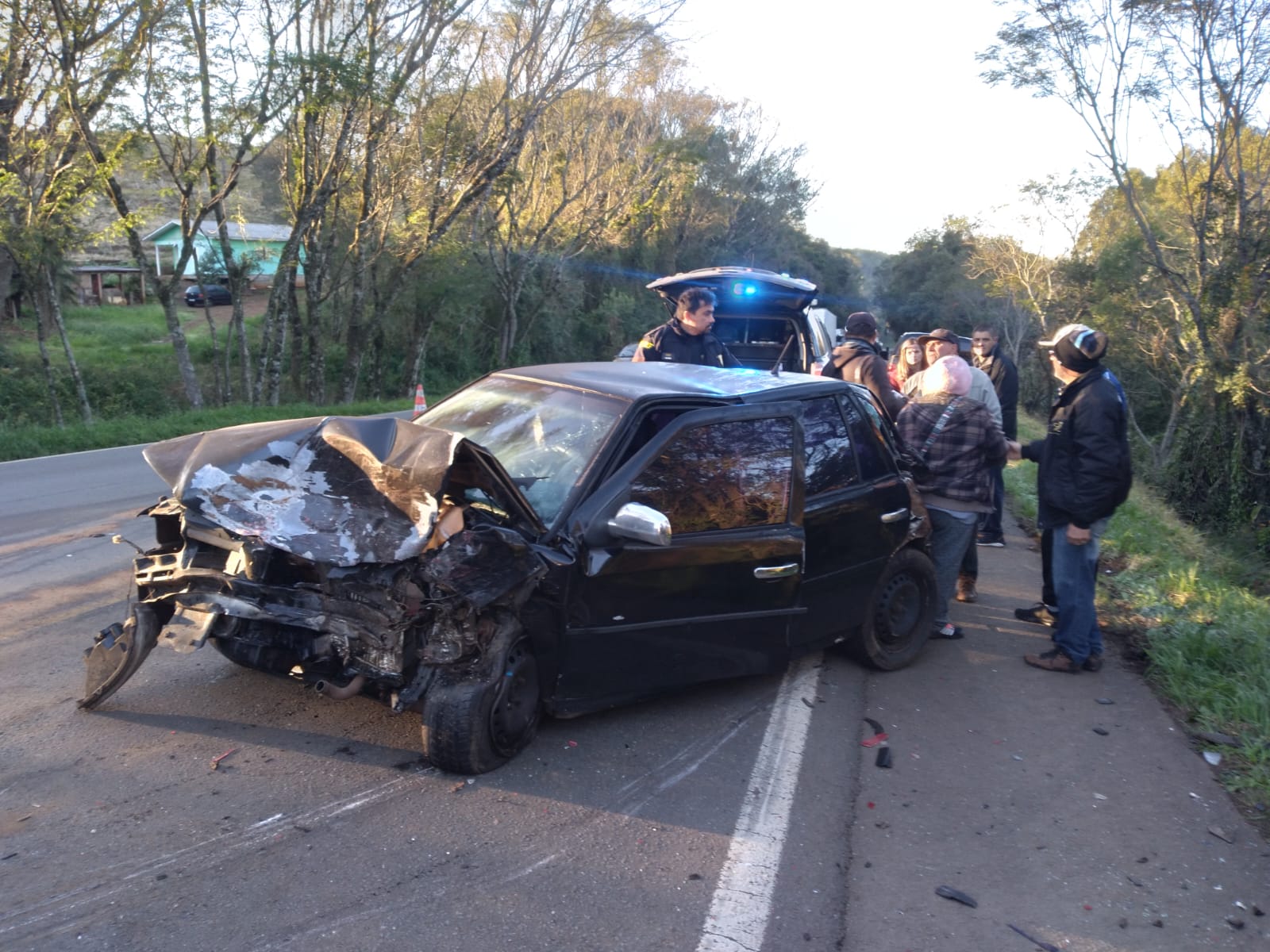 Acidente com vários veículos deixa feridos na BR-282, em Erval Velho