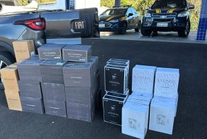 PRF apreende 300 garrafas de vinho sem procedência na BR-153