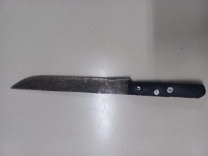 Homem é preso após ameaçar companheira com facão em Herval d’Oeste