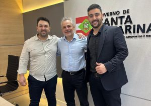Vereadores de Joaçaba solicitam melhorias na infraestrutura de transporte em reunião com secretário estadual