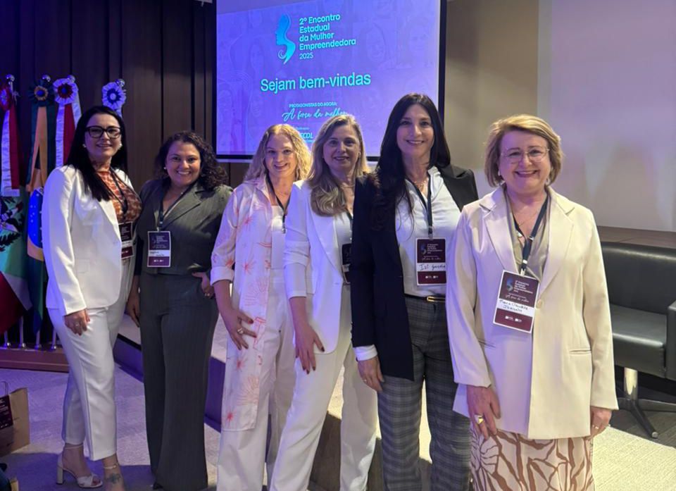 CDL Mulher de Joaçaba participa do 2º Encontro Estadual da Mulher Empreendedora em Florianópolis