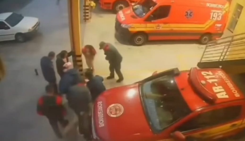 Bombeiros salvam bebê engasgado com leite materno em Capinzal