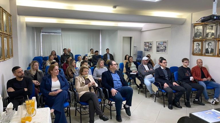 CDL Joaçaba promove Café com Associado para fortalecer o comércio local